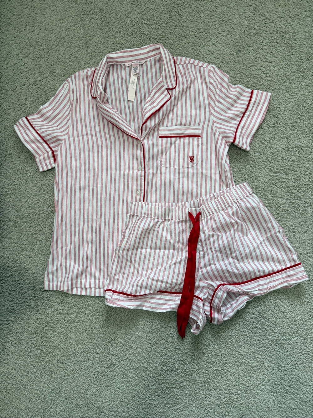 Victoria's Secret White and Red Striped Short Sleeve Pajama Set New With Tags
